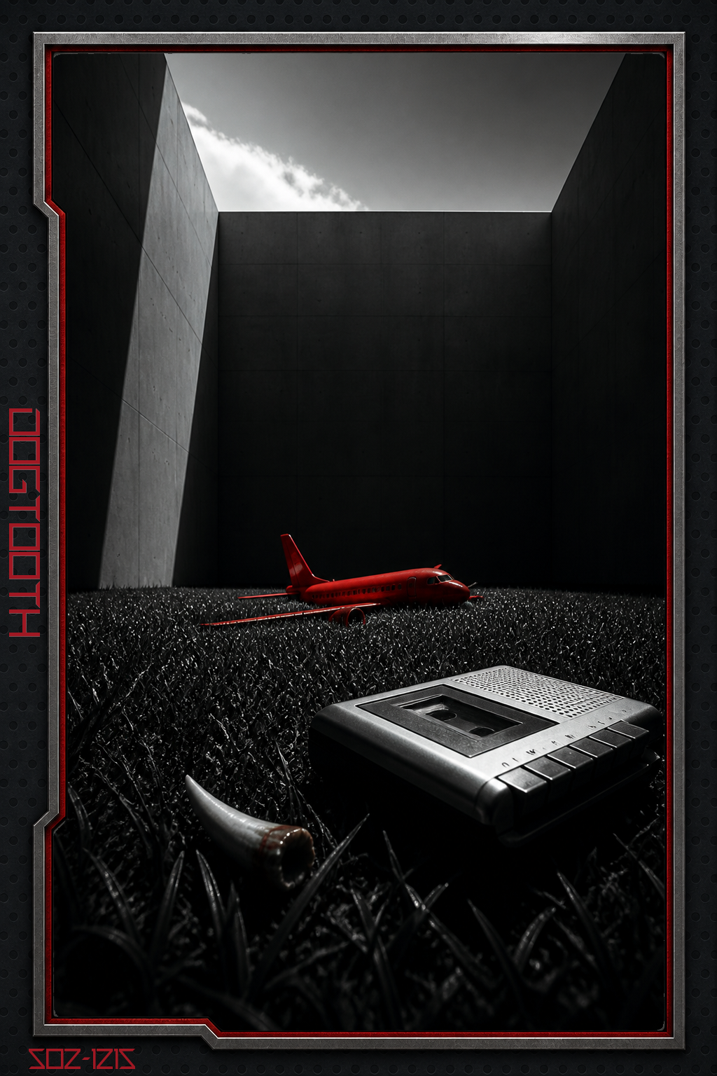 Dogtooth – Front